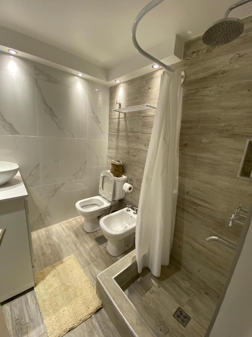 Departamento Centrico Con Cochera - Cordoba Argentina- Exterior photo